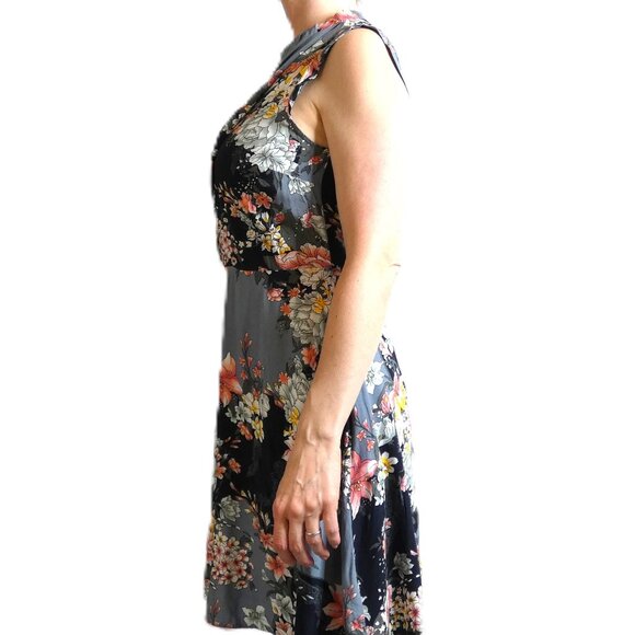 Oasis Gray Black Dress Sz 6 Floral Sheath A-Line Modest British Fashion Stunning - Picture 3 of 10
